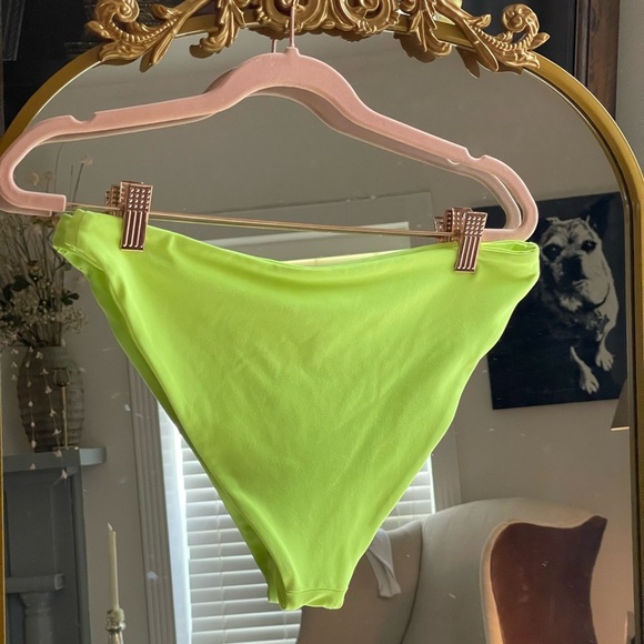 NWT Susana Monaco bikini bottom in electric neon green - Picture 5 of 5
